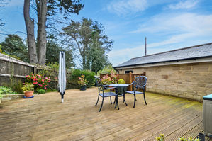 Photo 6- click for photo gallery